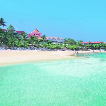 Coco Reef Resort & Spa Crown Point Buitenkant foto